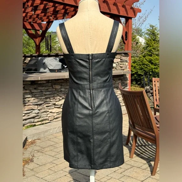 ABERCROMBIE & FITCH PLEATHER DRESS - Picture 3 of 4